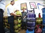 pemantauan-stok-gas-3-kg-di-makassar_20180828_201230.jpg