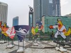 pemasangan-maskot-pon-xx-2021-di-bunderan-hi-jakarta_20210724_190452.jpg
