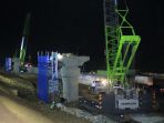 pemasangan-perdana-steel-box-girder_20171107_190747.jpg