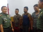 pembajak-truk-cpo_20160511_125911.jpg
