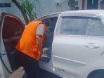 pembakaaran-mobil123.jpg