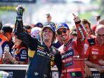 pembalap-ducati-francesco-bagnaia-dan-pembalap-mooney-vr46-racing-team.jpg