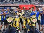 pembalap-indonesia-berhasil-menjadi-juara-di-arrc-thailand-lagu-indonesia-raya-berkumandang.jpg