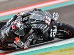 pembalap-pabrikan-aprilia-maverick-vinales-saat-beraksi-di-hari-pertama-tes-mandalika.jpg