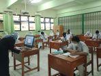 pembelajaran-tatap-muka-ptm-di-610-sekolah.jpg
