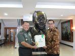 pemberian-dukungan-terhadap-rspad-gatot-subroto.jpg
