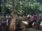 pembongkaran-gubuk_20170912_133103.jpg