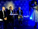 pembuat-minuman-cognac-perancis-luncuran-botol-martell-ncf_20171130_103759.jpg