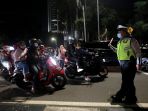 pembubaran-keramaian-malam-tahun-baru-di-jakarta_20220101_130022.jpg