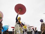 pembukaan-festival-payung-indonesia-2018-di-taman-lumbini-candi-borobudur_20180907_214850.jpg