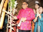 pembukaan-pameran-smesco-festival-di-jakarta-convention_20151002_084711.jpg