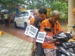 pembunuh-sesama-jenis-di-kebumen_20170221_180235.jpg