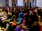 pemecahan-rekor-politeknik-piksi-ganesha_20160804_124352.jpg
