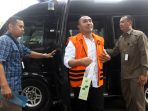 pemeriksaan-kasus-suap-hakim-mk_20170516_195017.jpg