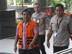 pemeriksaan-ketua-dprd-mojokerto_20170712_175047.jpg