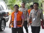 pemeriksaan-ketua-dprd-mojokerto_20170712_175256.jpg