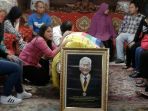 pemilik-matahari-grup-hari-darmawan-meninggal-dunia_20180310_105200.jpg