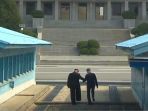 pemimpin-korea-utara-kim-jong-un_20180427_165941.jpg
