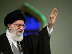 pemimpin-tertinggi-iran-ayatollah-ali-khamenei_20150419_190221.jpg