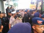 pemindahan-warga-binaan-lapas-banceuy_20160426_165919.jpg