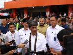 Wali Kota Padang Dampingi Mentan Amran Tinjau Harga Pangan di Pasar Lubuk Buaya