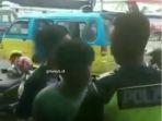 pemotor-bocah-anak-muda-maki-dan-ludahi-petugas-di-serang-banten-video.jpg