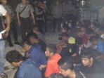 pemuda-diamankan_20170204_214532.jpg