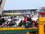 pemudik-bermotor-bakauheni-1.jpg
