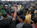 pemukiman-eks-gafatar-dibakar-massa-di-kalbar_20160119_210730.jpg