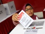 pemungutan-suara-ulang-di-tangsel_20190424_195750.jpg