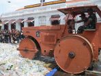 pemusnahan-miras-polrestabes-surabaya_20180425_175916.jpg