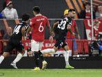 penalti-kemenangan-real-sociedad-di-old-trafford.jpg