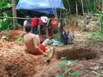 penambang-batu-akik_20150311_195645.jpg