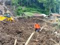 penambang-emas-tertimbun.jpg