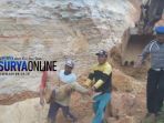 penambang-tertimpa-batu_1_20180323_054754.jpg