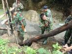 penambangan-emas-tanpa-izin_20141206_031914.jpg