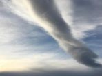 penampakan-awan-tangan-tuhan-di-skotlandia_20180607_163339.jpg