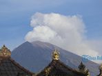 penampakan-gunung-agung_20180902_093424.jpg