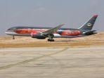 penampakan-pesawat-maskapai-royal-jordanian.jpg