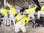 penampilan-petugas-di-bandara-heathrow.jpg