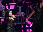 penampilan-riska-wulandari-di-x-factor-indonesia_20150620_125511.jpg