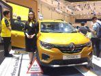 penampilan-usher-di-booth-renault.jpg