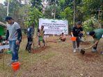 penanaman-bibit-pohon-di-cagar-alam-rawa-danau.jpg