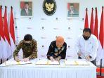 penandatanganan-surat-skb-menag-menaker-dan-menteri-pan-rb-soal-libur-nasional.jpg