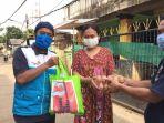 pendistribusian-bantuan-paket-sembako.jpg