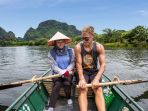 penduduk-thailand-dan-turis_20180501_145835.jpg