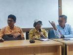 peneliti-the-institute-for-ecosoc-rights-sri-palupi-tengah.jpg