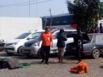 penemuan-mayat-dalam-bagasi-mobil_20151027_111409.jpg