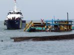 penenggelaman-ilegal-fishing-di-kepulauan-natuna_20190512_125744.jpg