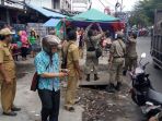 penertiban-pedagang-di-medan_20171026_132240.jpg